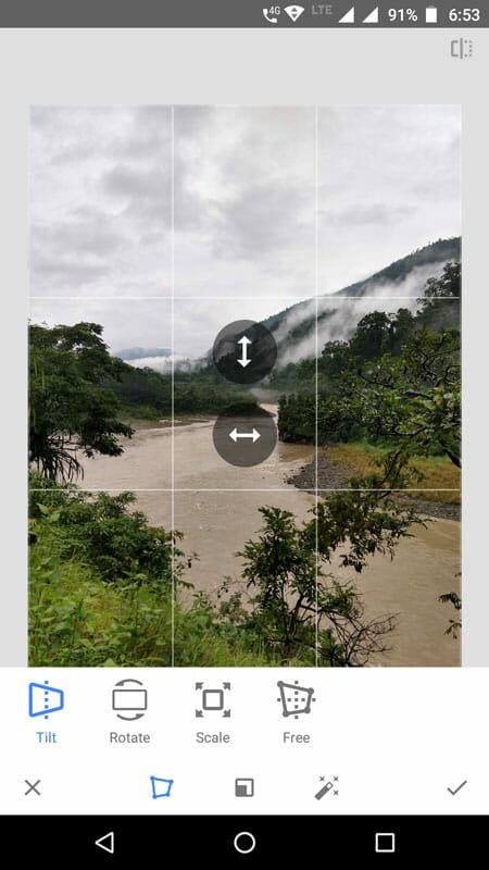 Snapseed - Bạn muốn biến những bức ảnh thường thành những tác phẩm nghệ thuật độc đáo? Hãy tải về ứng dụng Snapseed ngay để trải nghiệm công cụ chỉnh sửa chuyên nghiệp và hoàn thiện ảnh của bạn với nhiều thay đổi độc đáo.